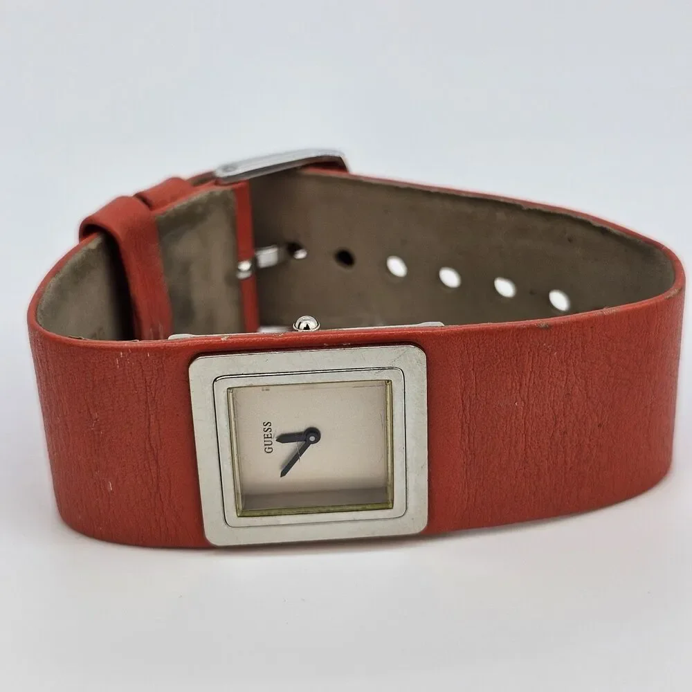 Guess Women's Watch 26MM‎ Cream Dial Orange Leather Band Strap New Battery